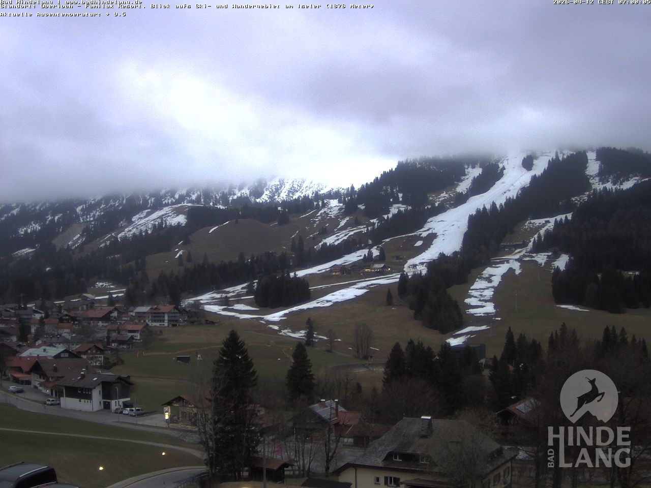 Archiv Foto Webcam Sicht vom Kinderhotel Oberjoch aus auf das Skigebiet gegenüber
