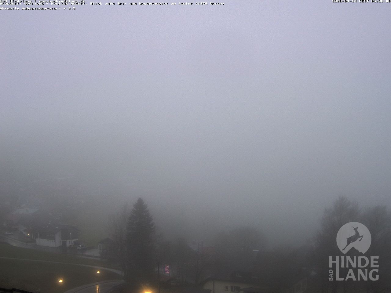 Archived image Webcam View of the kids hotel Oberjoch at the slopes in front