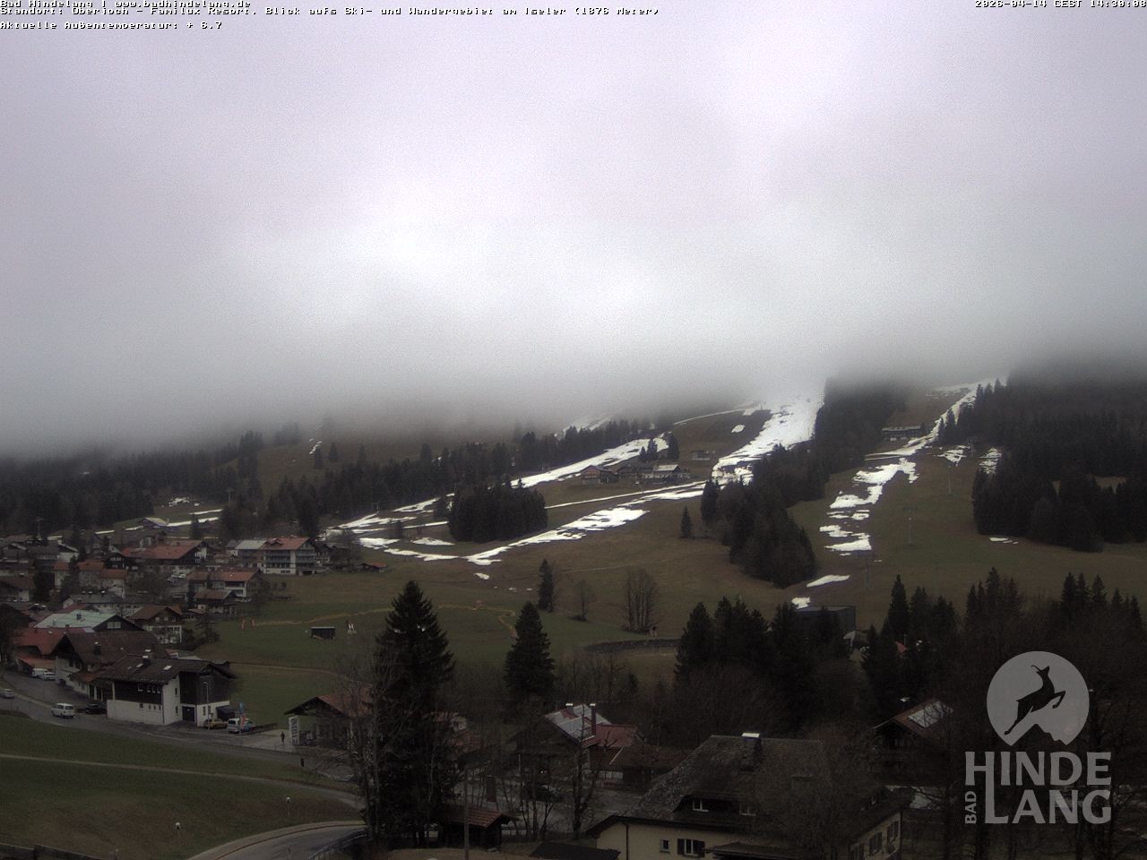 Archived image Webcam View of the kids hotel Oberjoch at the slopes in front
