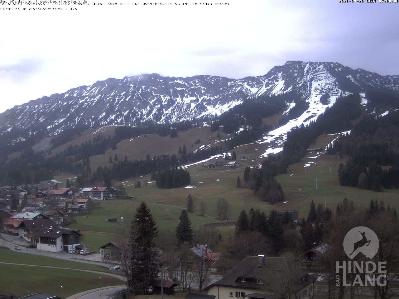 Archiv Foto Webcam Sicht vom Kinderhotel Oberjoch aus auf das Skigebiet gegenüber