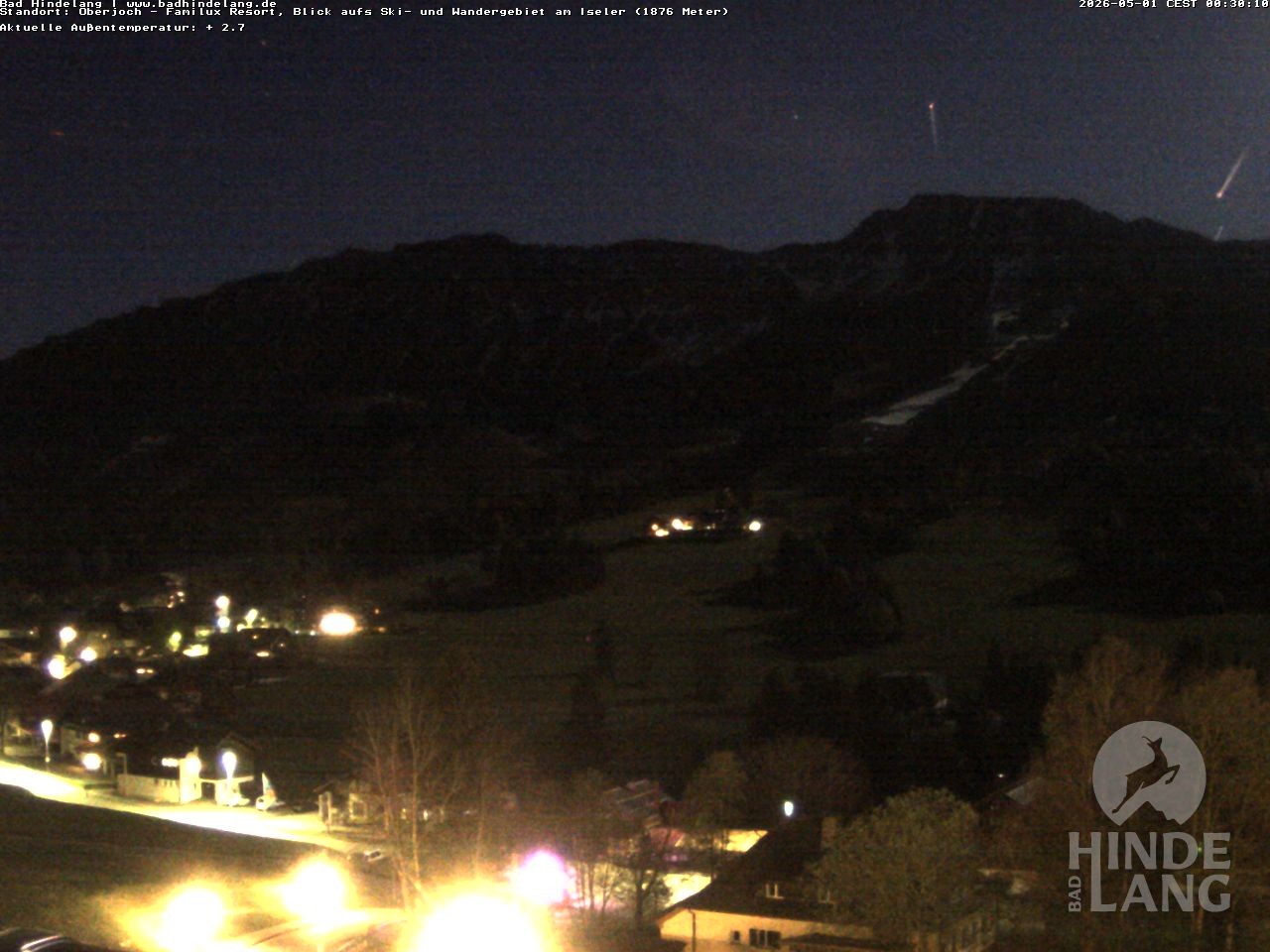 Archived image Webcam View of the kids hotel Oberjoch at the slopes in front