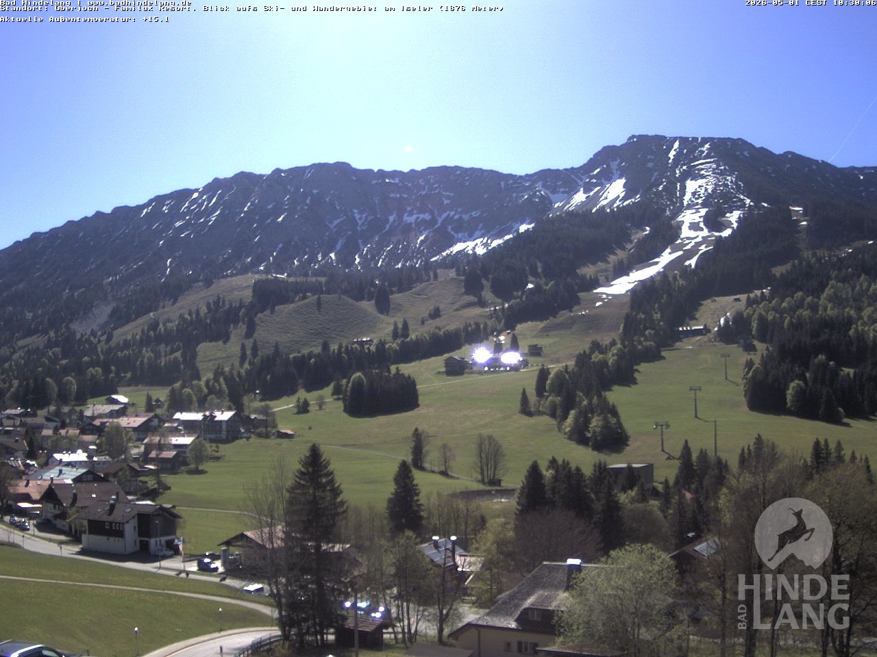 Archived image Webcam View of the kids hotel Oberjoch at the slopes in front