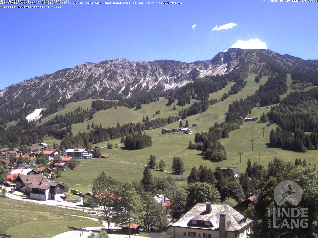 Archiv Foto Webcam Sicht vom Kinderhotel Oberjoch aus auf das Skigebiet gegenüber