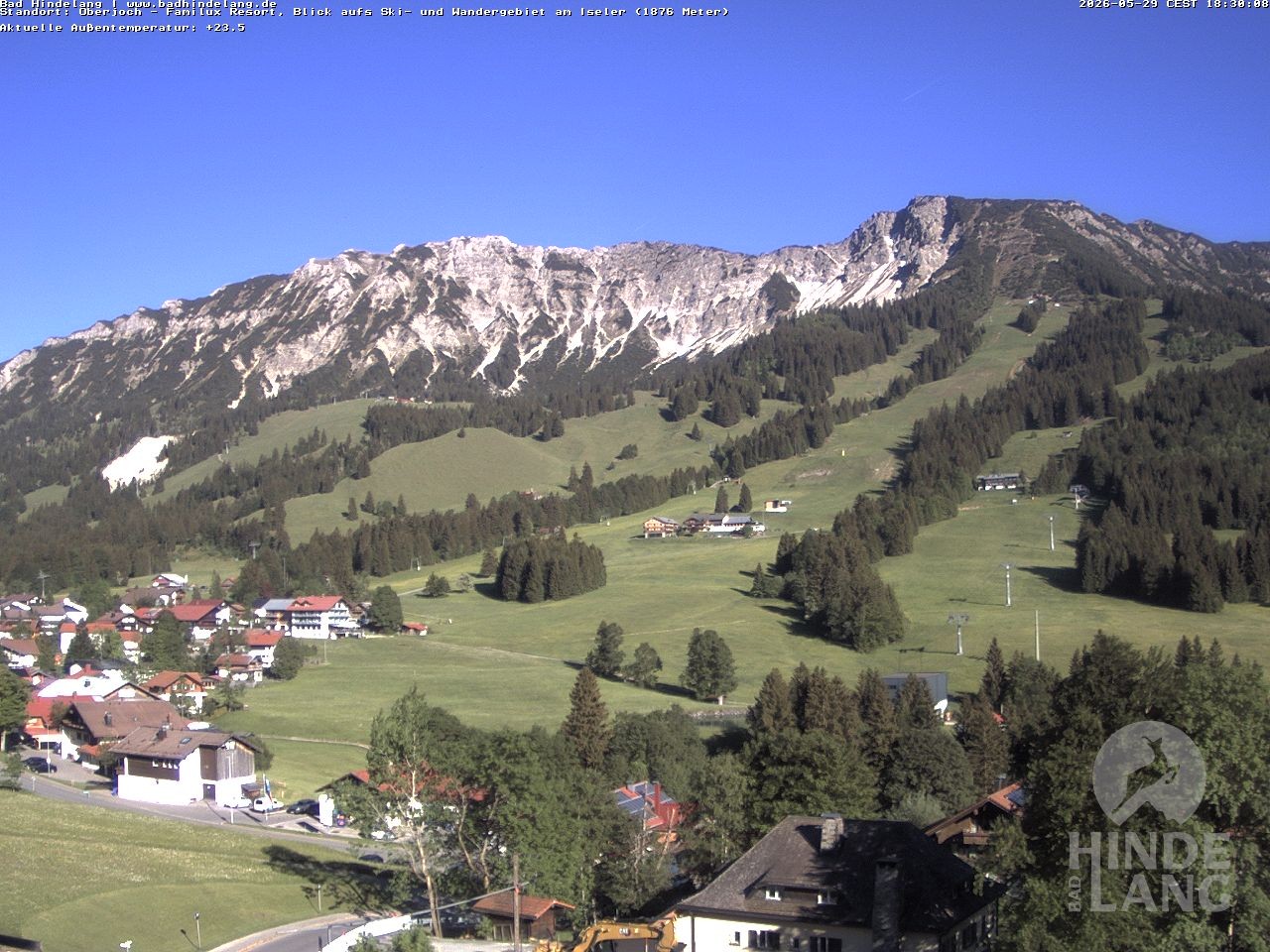 Archiv Foto Webcam Sicht vom Kinderhotel Oberjoch aus auf das Skigebiet gegenüber