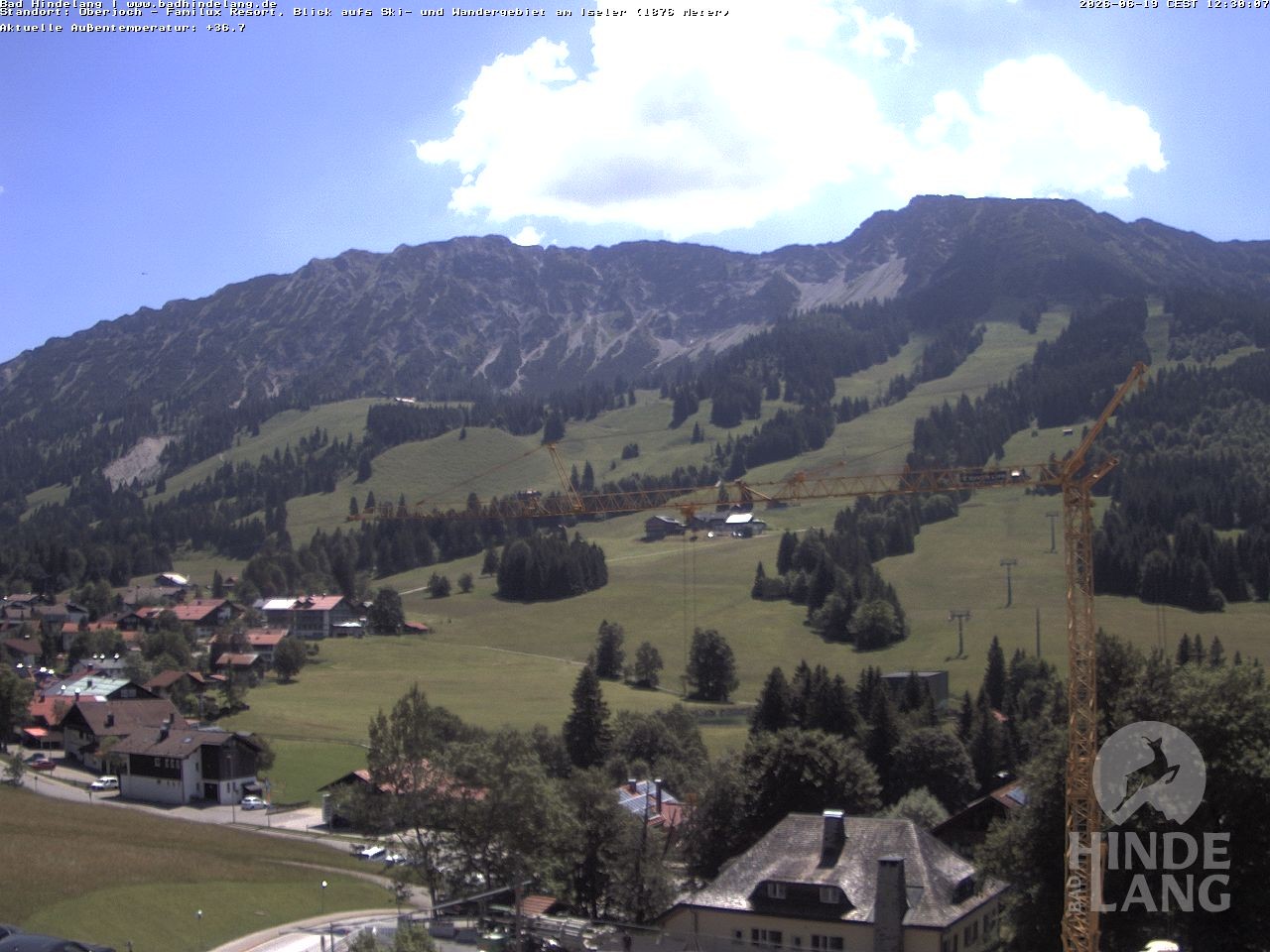 Archiv Foto Webcam Sicht vom Kinderhotel Oberjoch aus auf das Skigebiet gegenüber