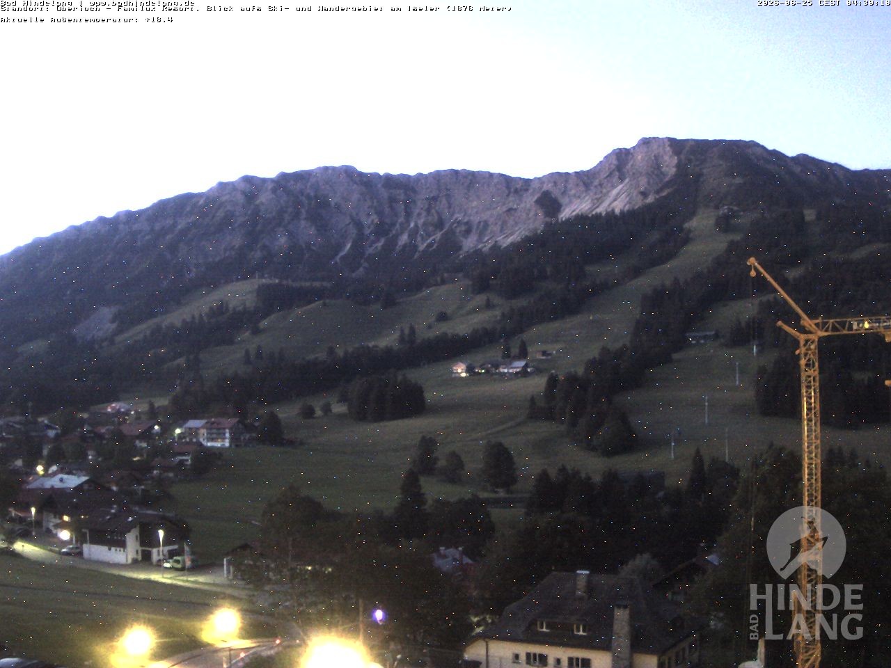 Archived image Webcam View of the kids hotel Oberjoch at the slopes in front