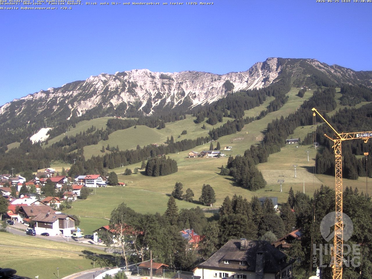 Archiv Foto Webcam Sicht vom Kinderhotel Oberjoch aus auf das Skigebiet gegenüber