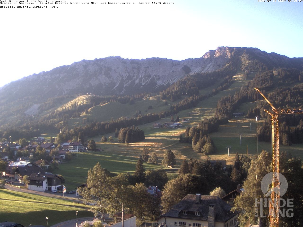 Archived image Webcam View of the kids hotel Oberjoch at the slopes in front