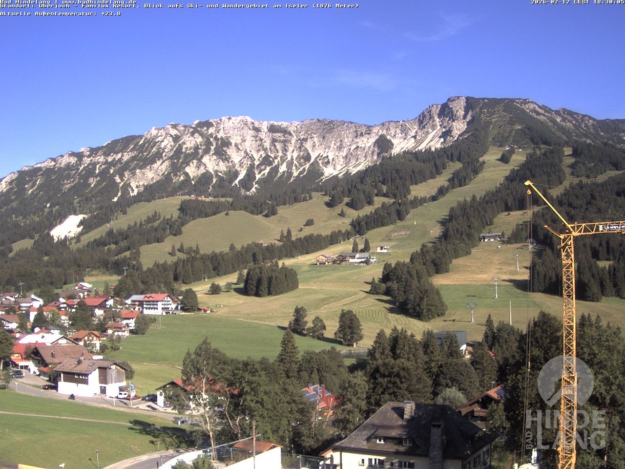 Archived image Webcam View of the kids hotel Oberjoch at the slopes in front