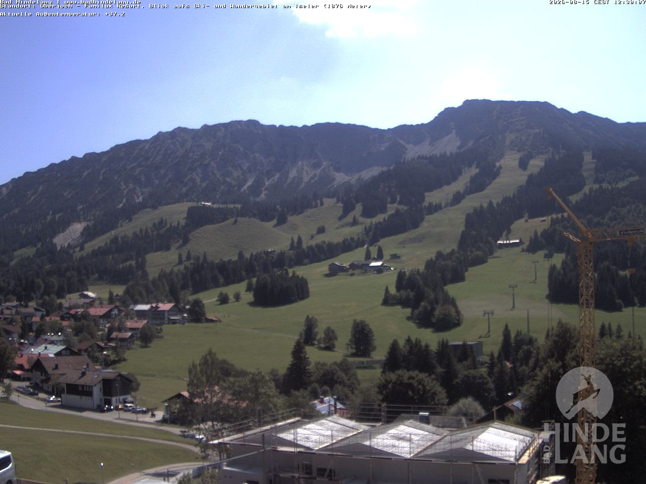 Archived image Webcam View of the kids hotel Oberjoch at the slopes in front