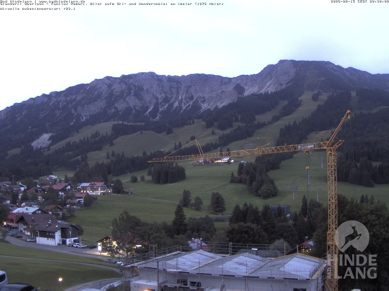 Archived image Webcam View of the kids hotel Oberjoch at the slopes in front