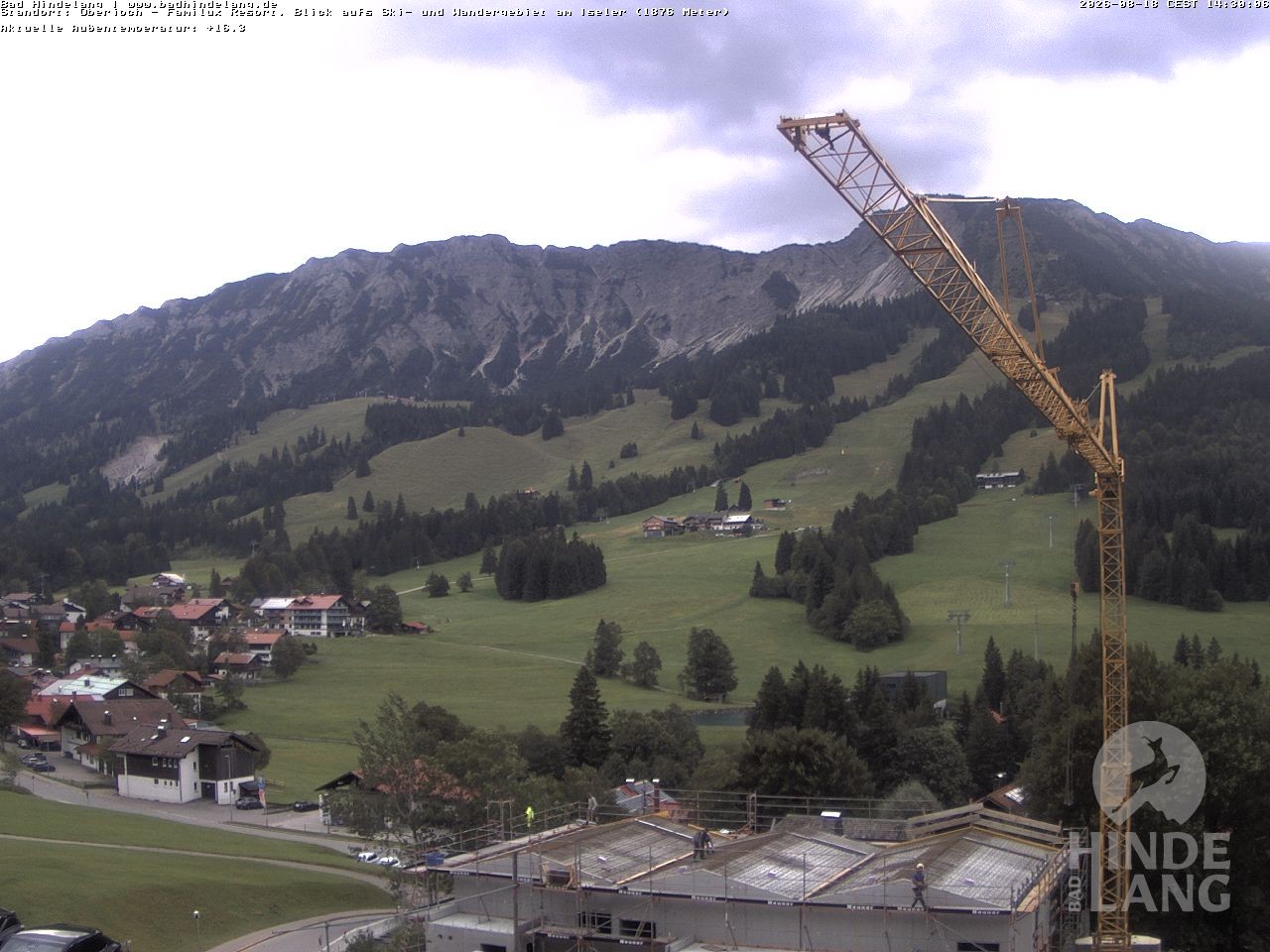 Archived image Webcam View of the kids hotel Oberjoch at the slopes in front
