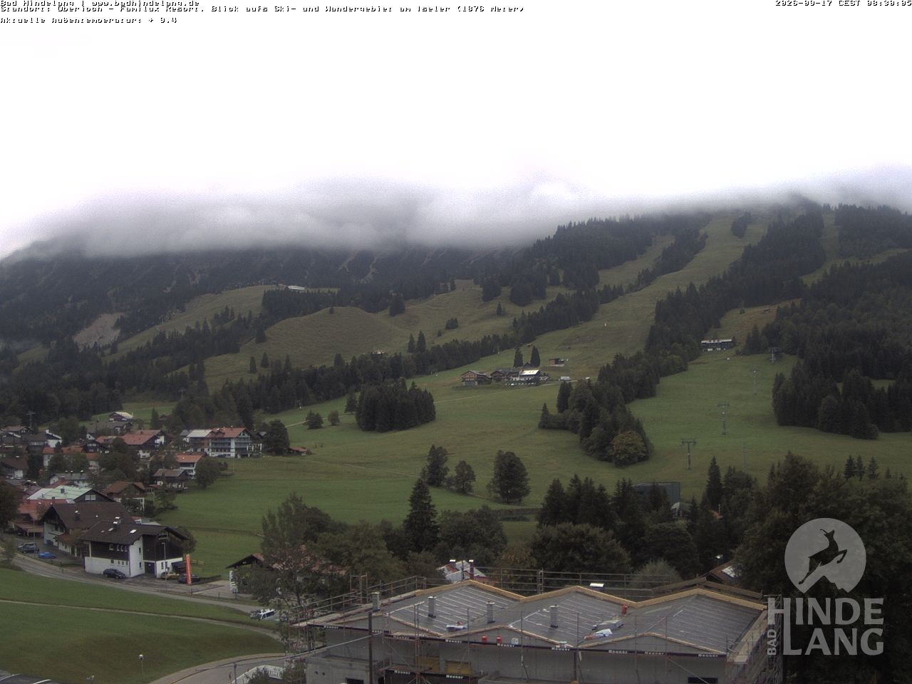 Archived image Webcam View of the kids hotel Oberjoch at the slopes in front