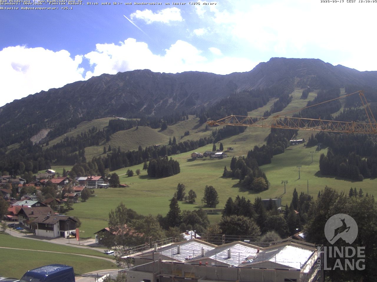Archived image Webcam View of the kids hotel Oberjoch at the slopes in front