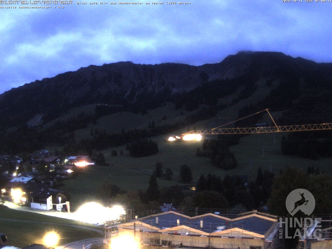 Archived image Webcam View of the kids hotel Oberjoch at the slopes in front