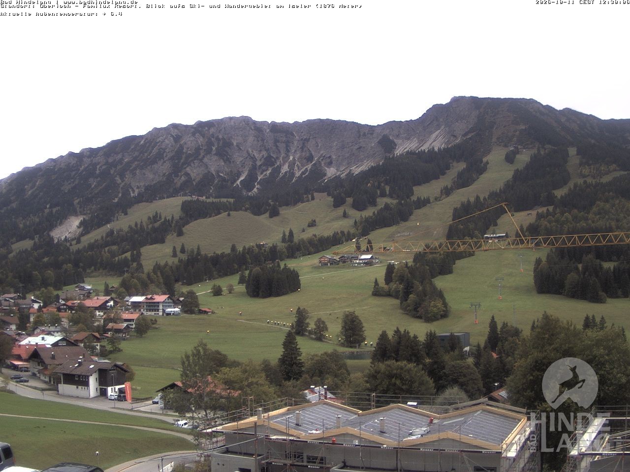 Archived image Webcam View of the kids hotel Oberjoch at the slopes in front