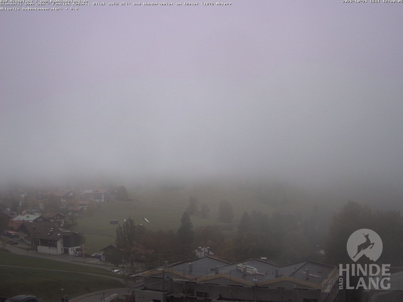 Archived image Webcam View of the kids hotel Oberjoch at the slopes in front