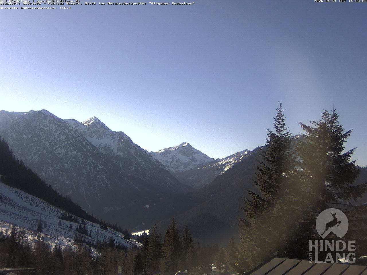 Archived image Webcam Kids hotel Oberjoch: view at the nature reseve "Allgäuer Hochalpen"