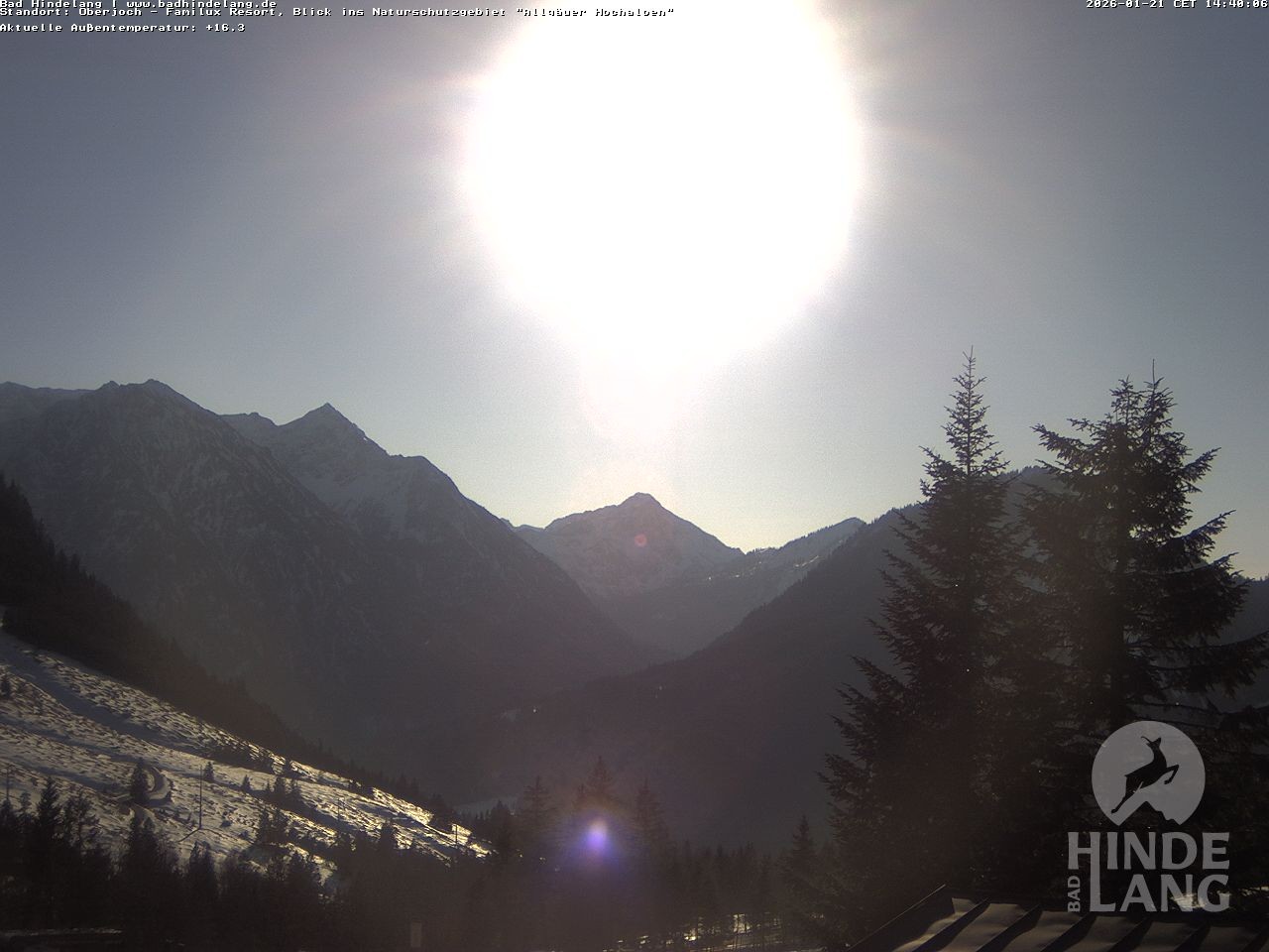 Archived image Webcam Kids hotel Oberjoch: view at the nature reseve "Allgäuer Hochalpen"