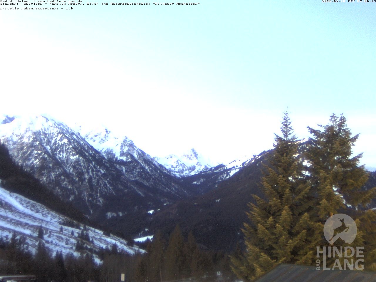 Archived image Webcam Kids hotel Oberjoch: view at the nature reseve "Allgäuer Hochalpen"