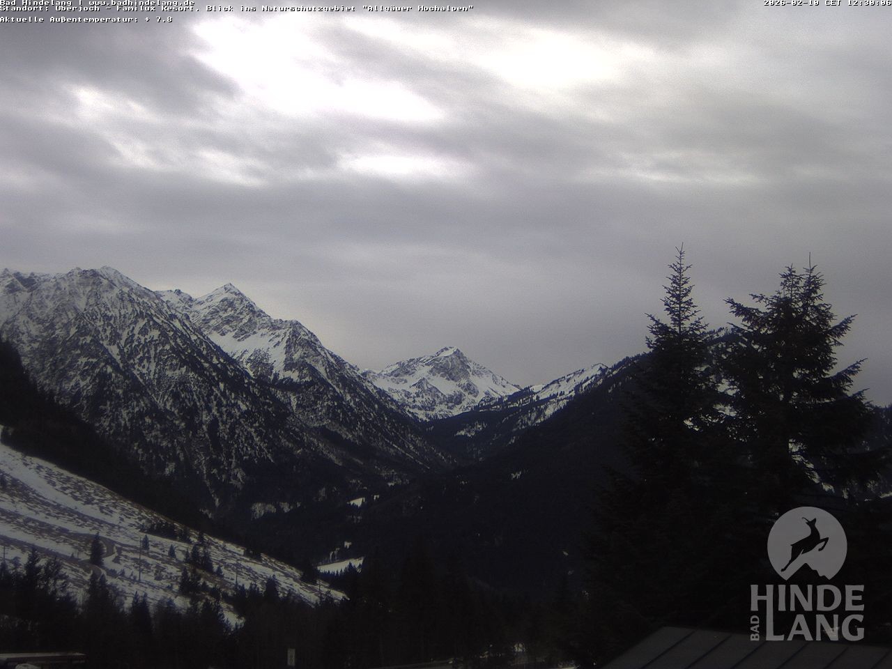 Archived image Webcam Kids hotel Oberjoch: view at the nature reseve "Allgäuer Hochalpen"