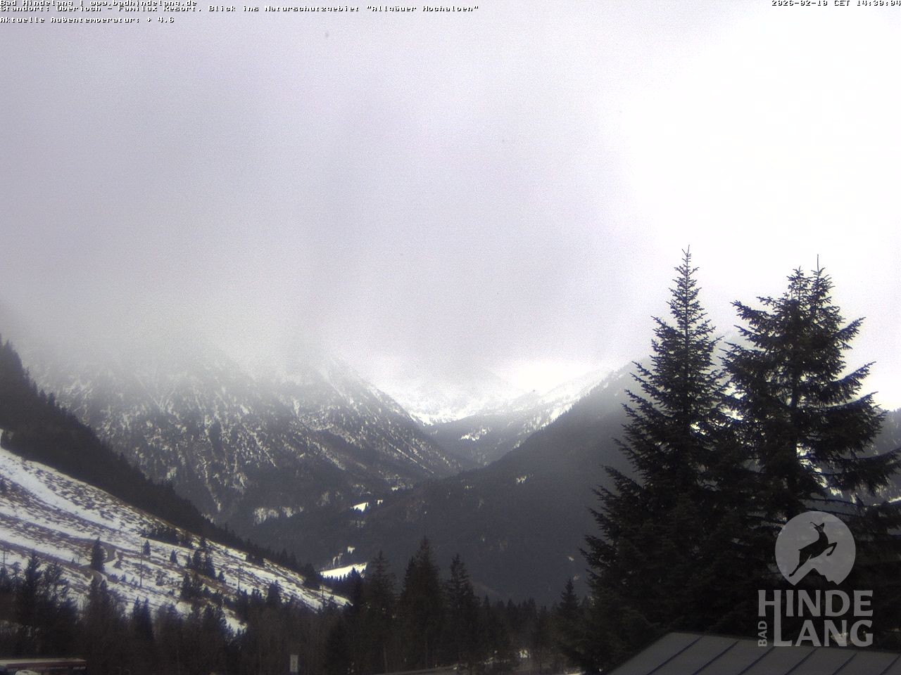 Archived image Webcam Kids hotel Oberjoch: view at the nature reseve "Allgäuer Hochalpen"