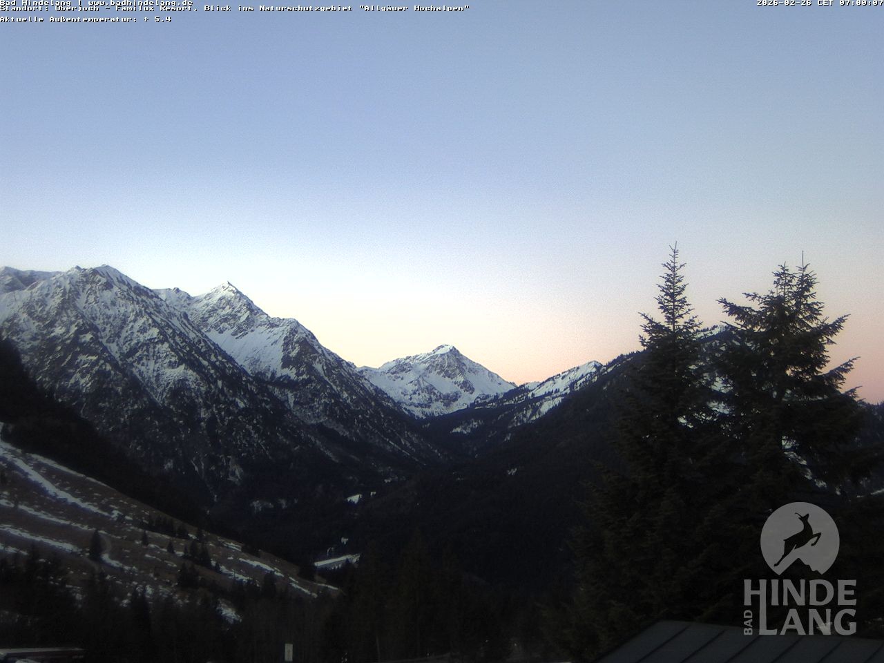 Archived image Webcam Kids hotel Oberjoch: view at the nature reseve "Allgäuer Hochalpen"