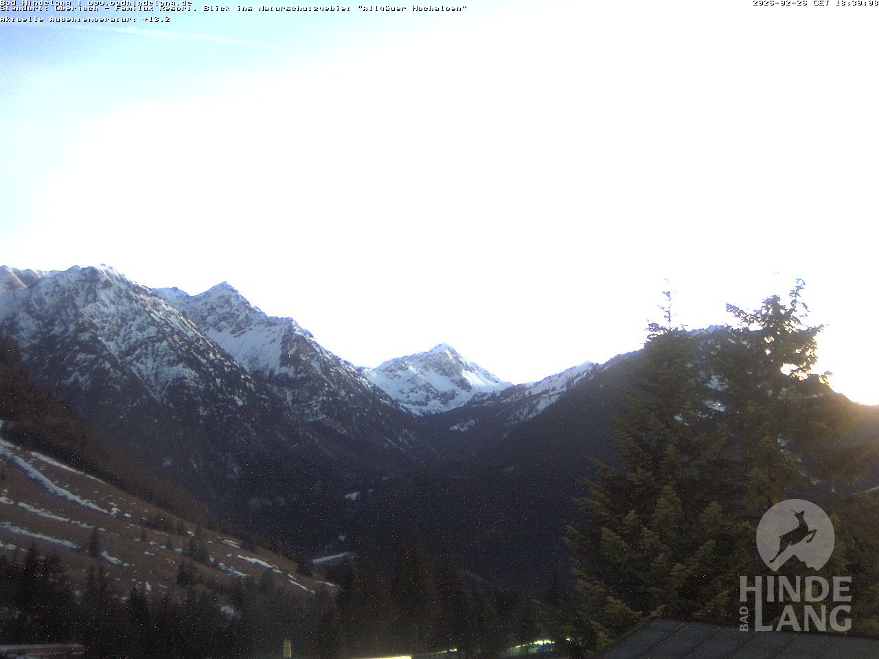 Archived image Webcam Kids hotel Oberjoch: view at the nature reseve "Allgäuer Hochalpen"