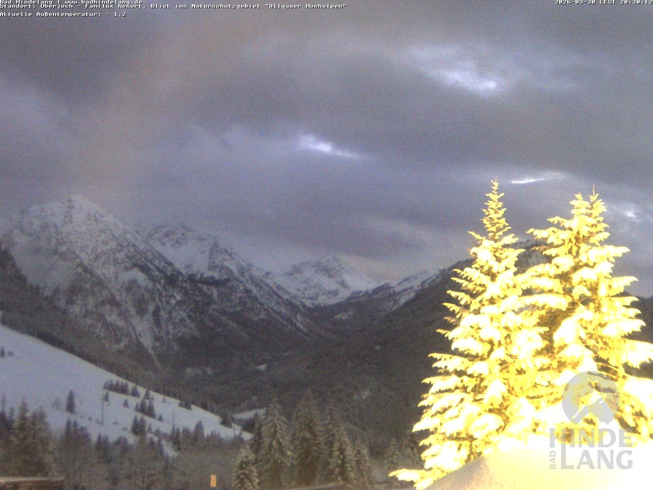 Archived image Webcam Kids hotel Oberjoch: view at the nature reseve "Allgäuer Hochalpen"