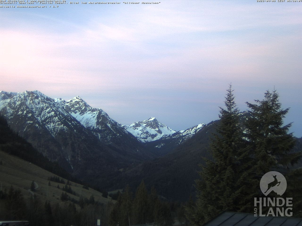 Archived image Webcam Kids hotel Oberjoch: view at the nature reseve "Allgäuer Hochalpen"