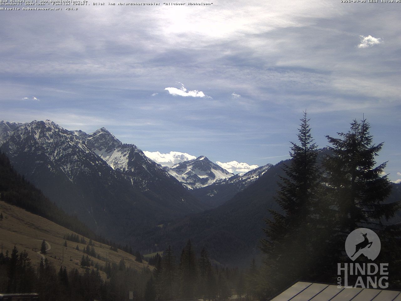 Archived image Webcam Kids hotel Oberjoch: view at the nature reseve "Allgäuer Hochalpen"