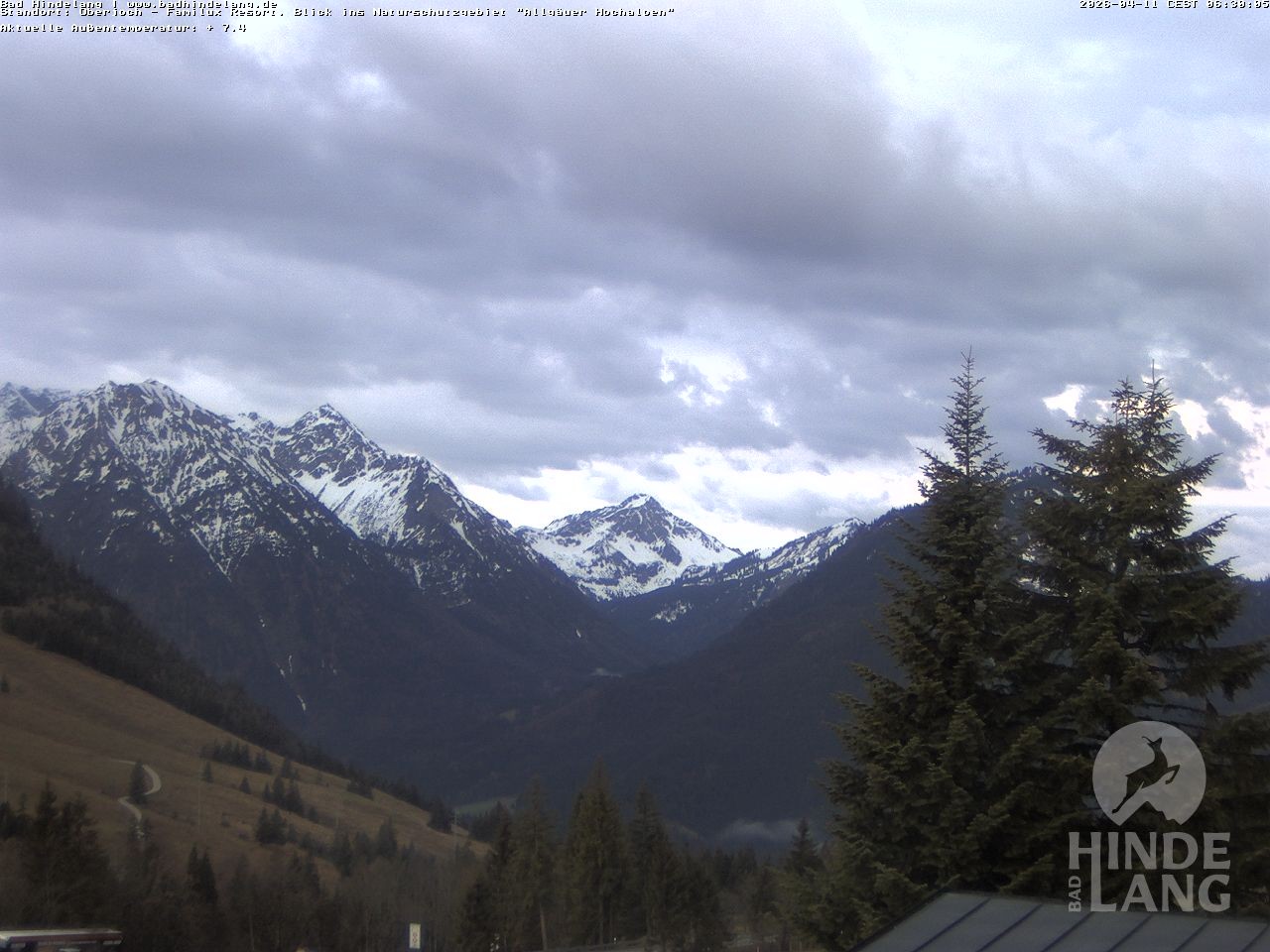 Archived image Webcam Kids hotel Oberjoch: view at the nature reseve "Allgäuer Hochalpen"