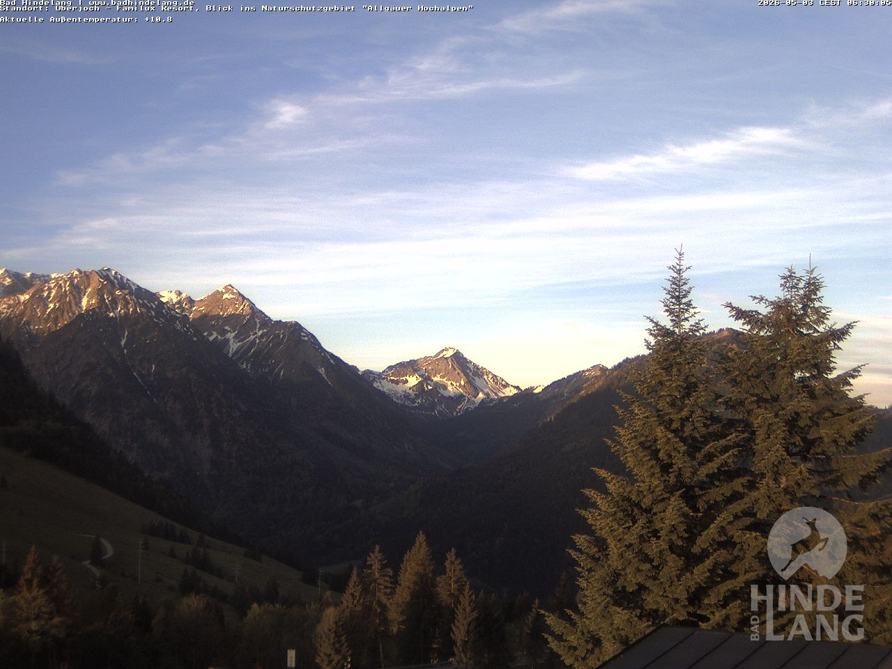 Archived image Webcam Kids hotel Oberjoch: view at the nature reseve "Allgäuer Hochalpen"