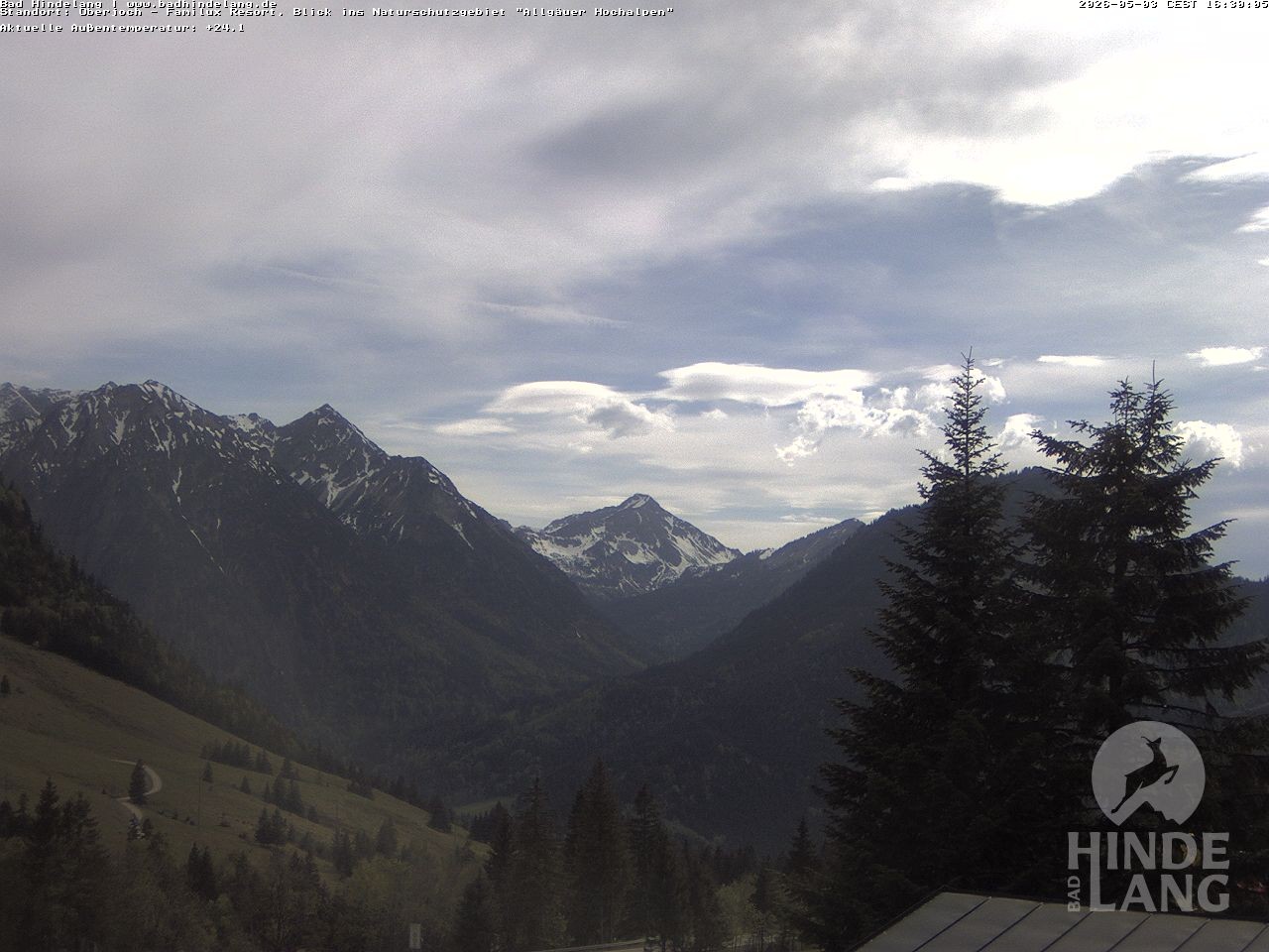 Archived image Webcam Kids hotel Oberjoch: view at the nature reseve "Allgäuer Hochalpen"