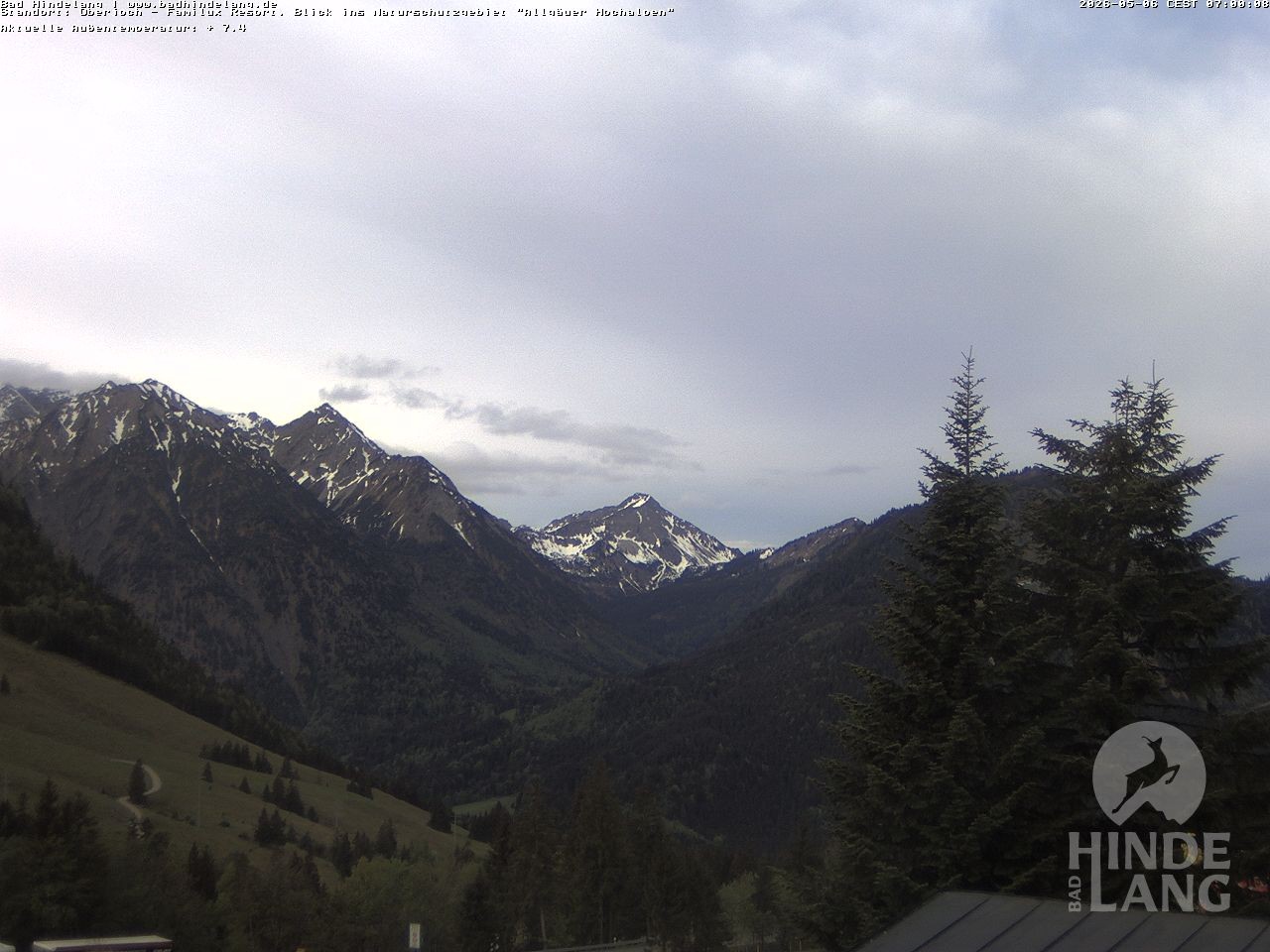 Archived image Webcam Kids hotel Oberjoch: view at the nature reseve "Allgäuer Hochalpen"