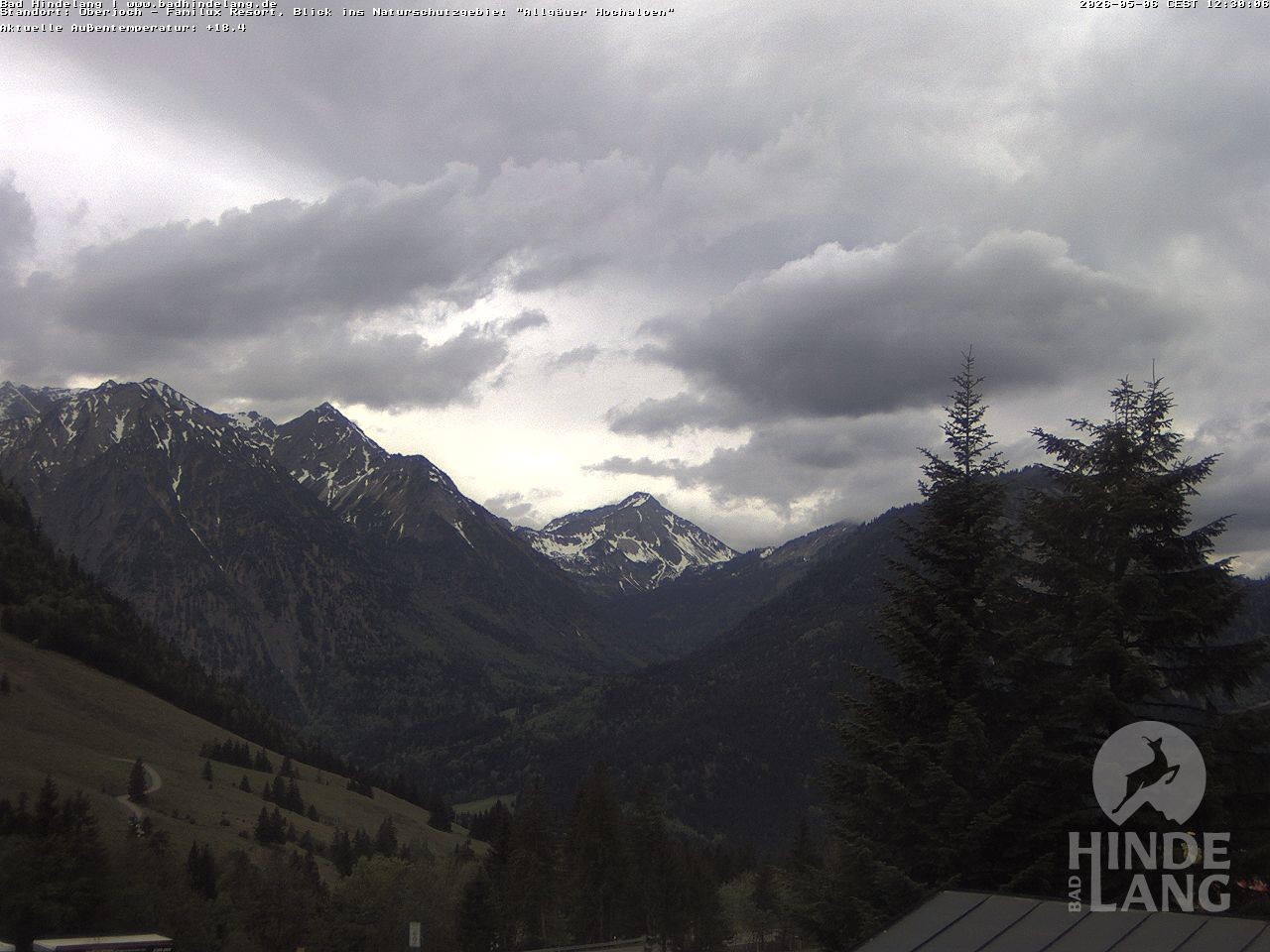 Archived image Webcam Kids hotel Oberjoch: view at the nature reseve "Allgäuer Hochalpen"