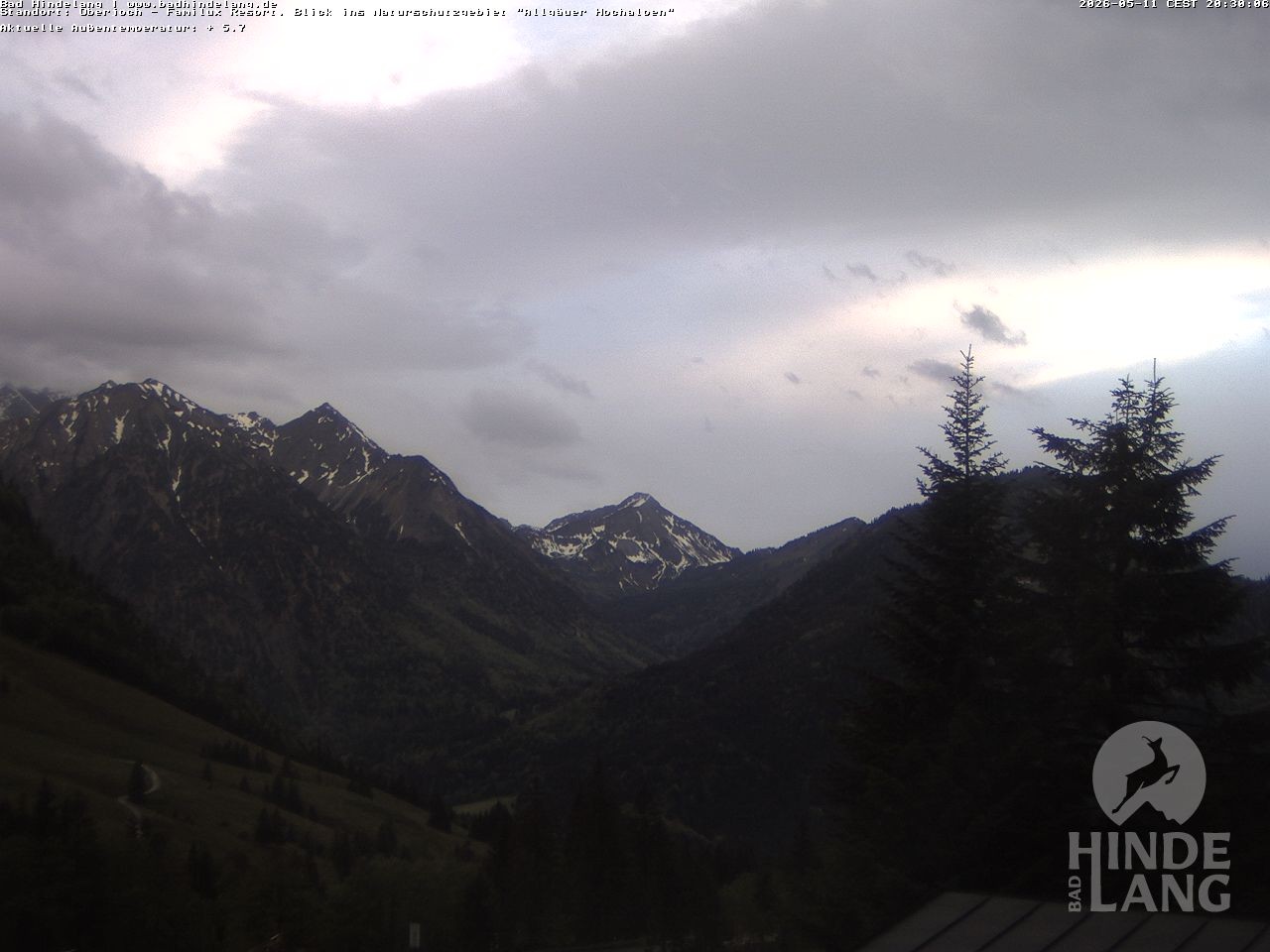 Archived image Webcam Kids hotel Oberjoch: view at the nature reseve "Allgäuer Hochalpen"
