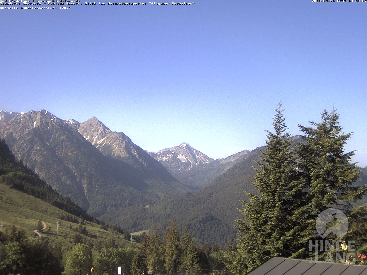Archived image Webcam Kids hotel Oberjoch: view at the nature reseve "Allgäuer Hochalpen"