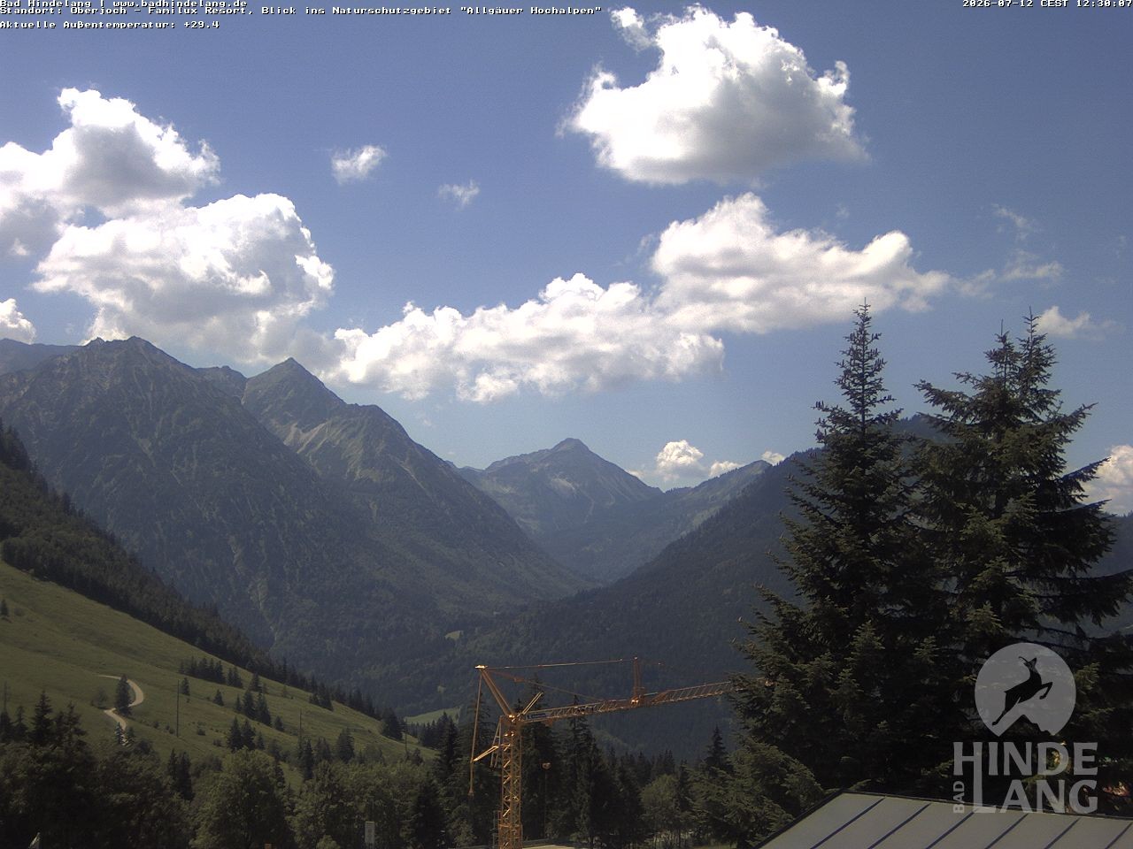 Archived image Webcam Kids hotel Oberjoch: view at the nature reseve "Allgäuer Hochalpen"