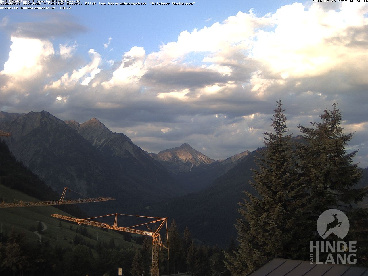 Archiv Foto Webcam Naturschutzgebiet "Allgäuer Hochalpen" vom Kinderhotel Oberjoch aus gesehen