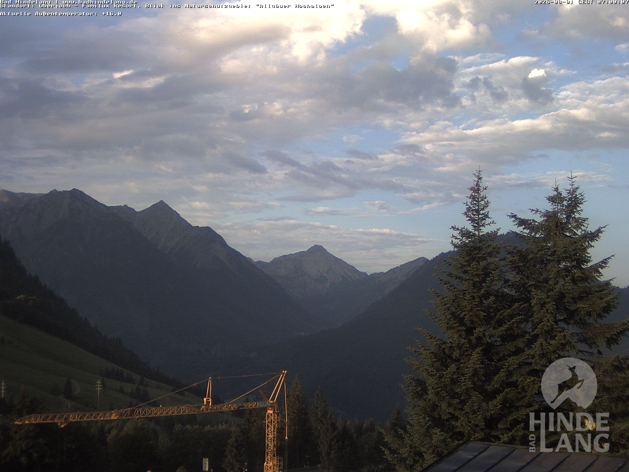 Archived image Webcam Kids hotel Oberjoch: view at the nature reseve "Allgäuer Hochalpen"