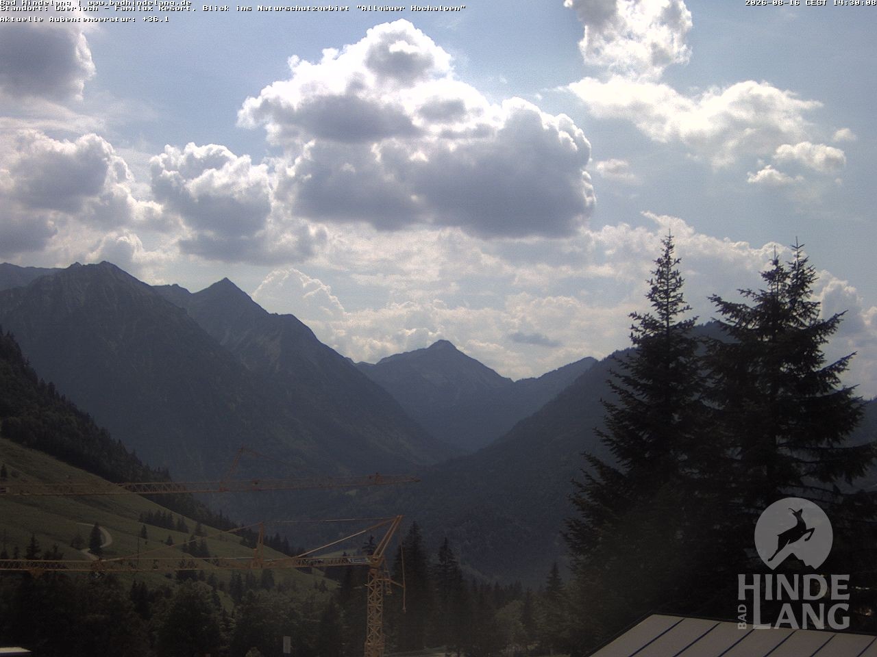 Archived image Webcam Kids hotel Oberjoch: view at the nature reseve "Allgäuer Hochalpen"