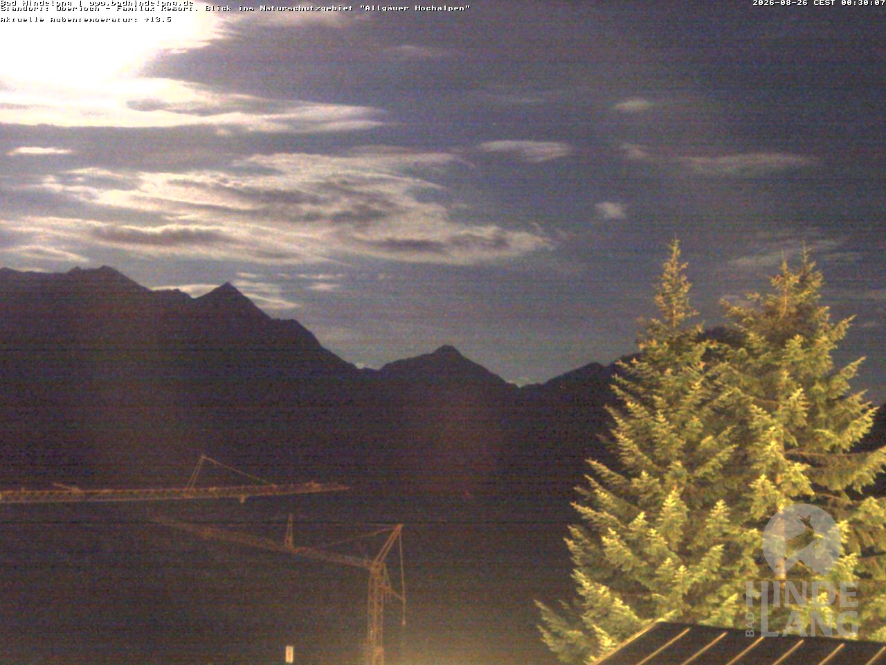Archived image Webcam Kids hotel Oberjoch: view at the nature reseve "Allgäuer Hochalpen"