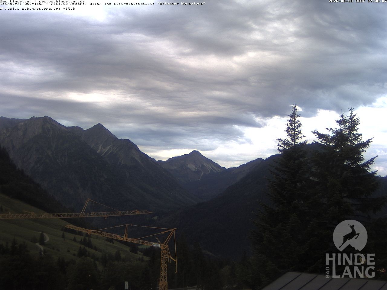 Archived image Webcam Kids hotel Oberjoch: view at the nature reseve "Allgäuer Hochalpen"