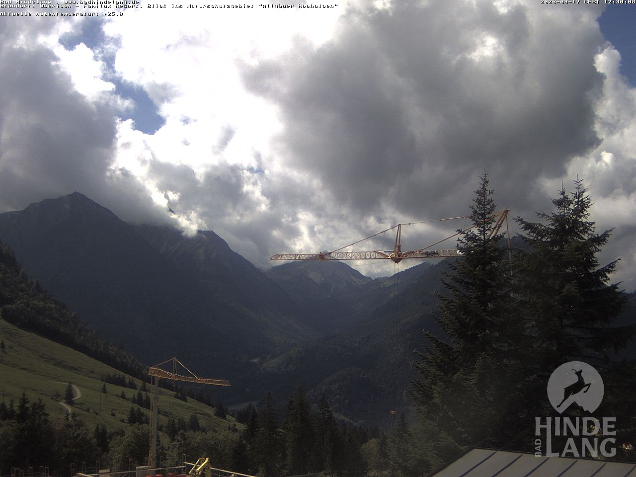 Archived image Webcam Kids hotel Oberjoch: view at the nature reseve "Allgäuer Hochalpen"