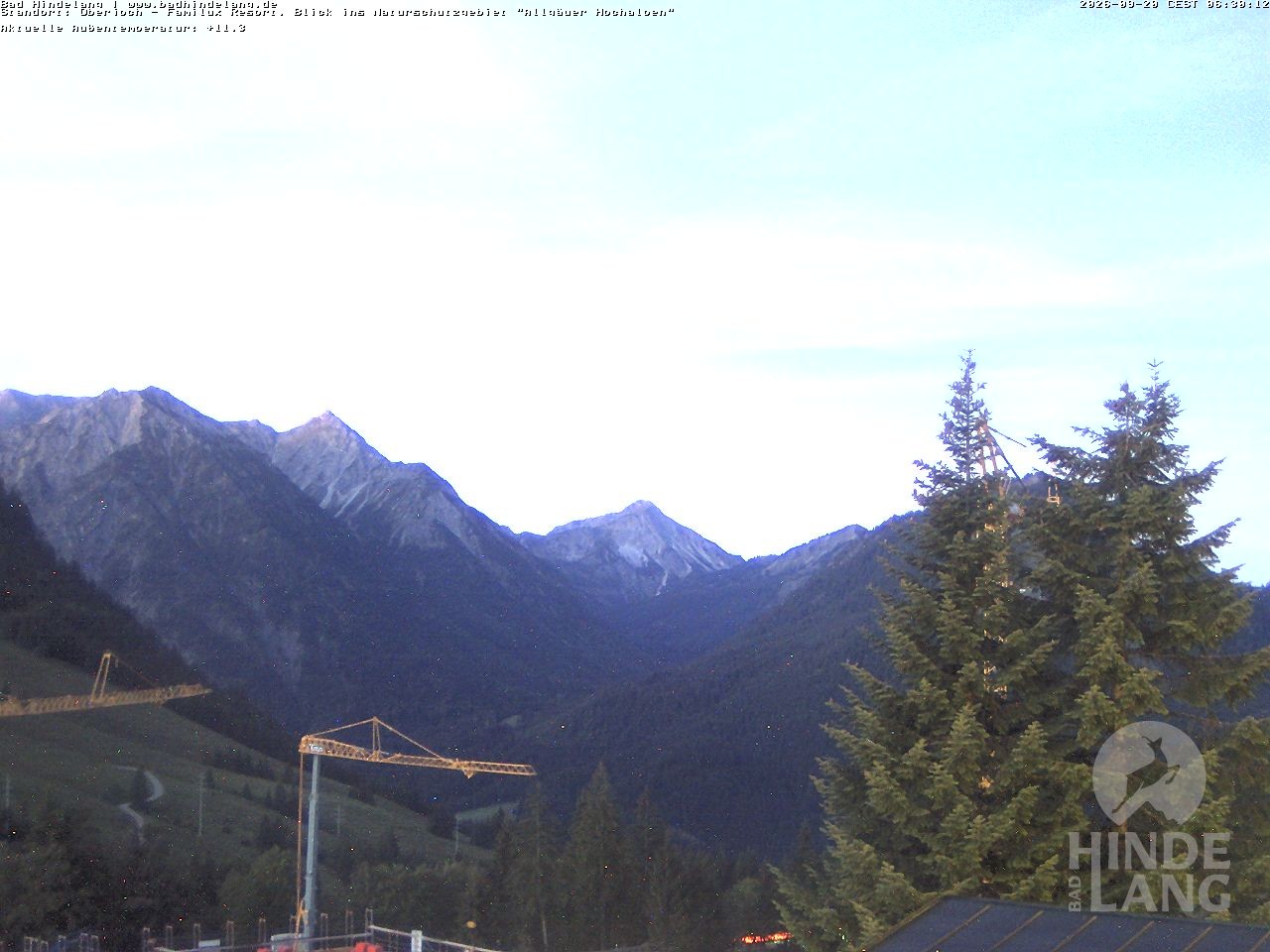 Archived image Webcam Kids hotel Oberjoch: view at the nature reseve "Allgäuer Hochalpen"
