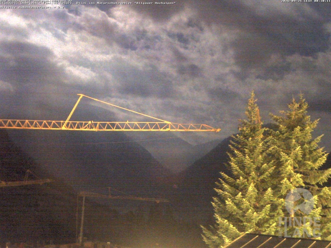 Archived image Webcam Kids hotel Oberjoch: view at the nature reseve "Allgäuer Hochalpen"