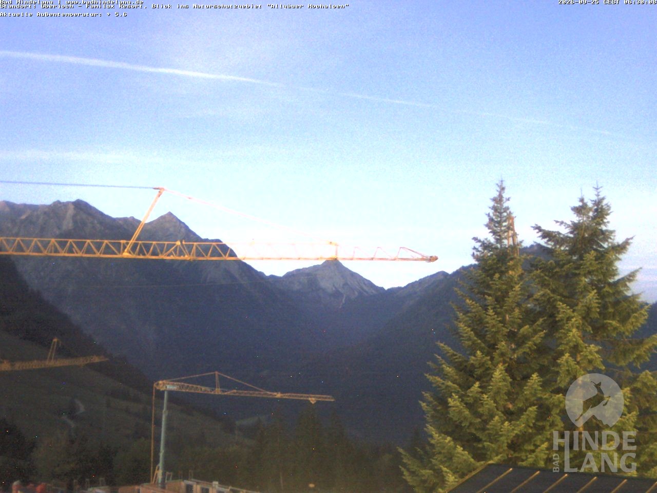 Archived image Webcam Kids hotel Oberjoch: view at the nature reseve "Allgäuer Hochalpen"