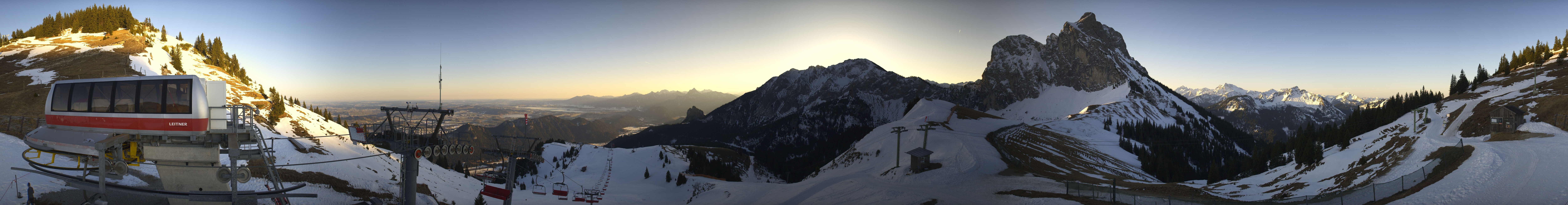 Archived image Webcam Pfronten Top Station Breitenberg