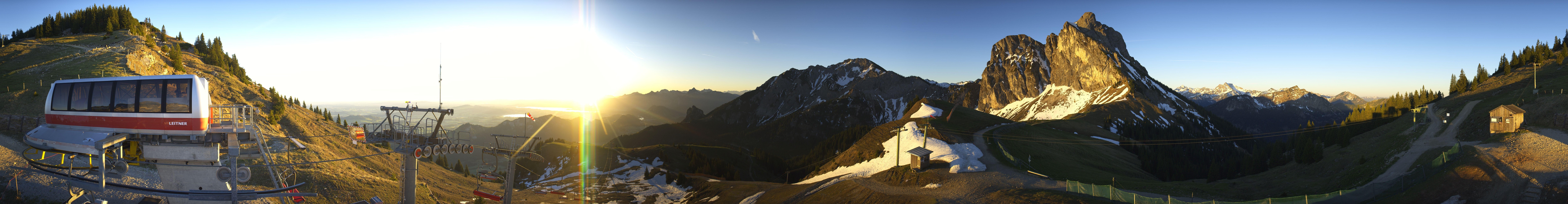 Archived image Webcam Pfronten Top Station Breitenberg